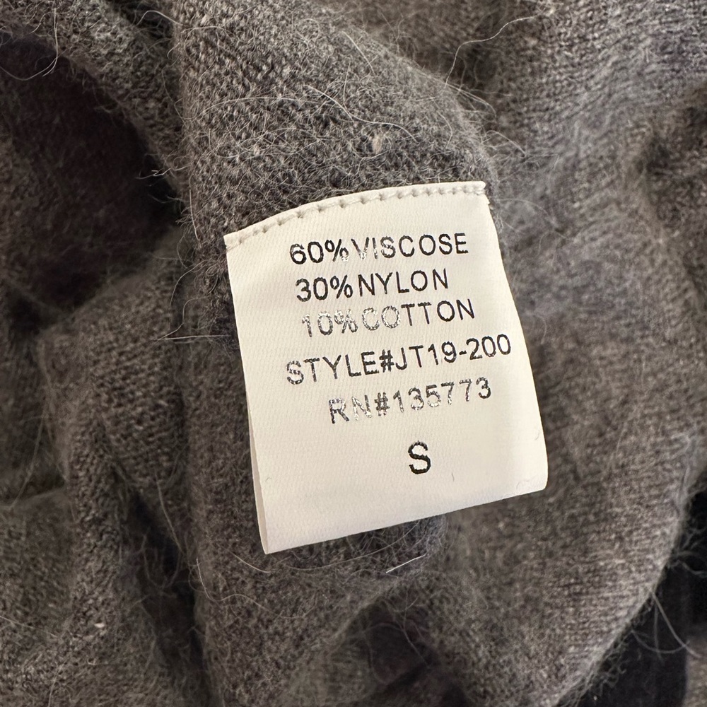 Grey Drawstring Knit Hooded Pullover - Picture 8 of 8